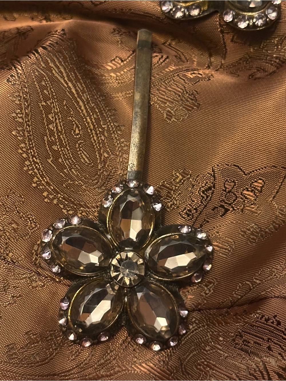 ✨ 1950s Jeweled Flower Hair Pins – Black Faceted Glass & Rhinestones ✨